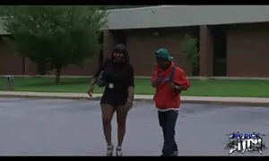 او با کفش پاشنه بلند فیلم سکسی در کانال تلگرام بازی.