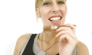 برعکس, ما, یک زن چاق. دانلود سک30